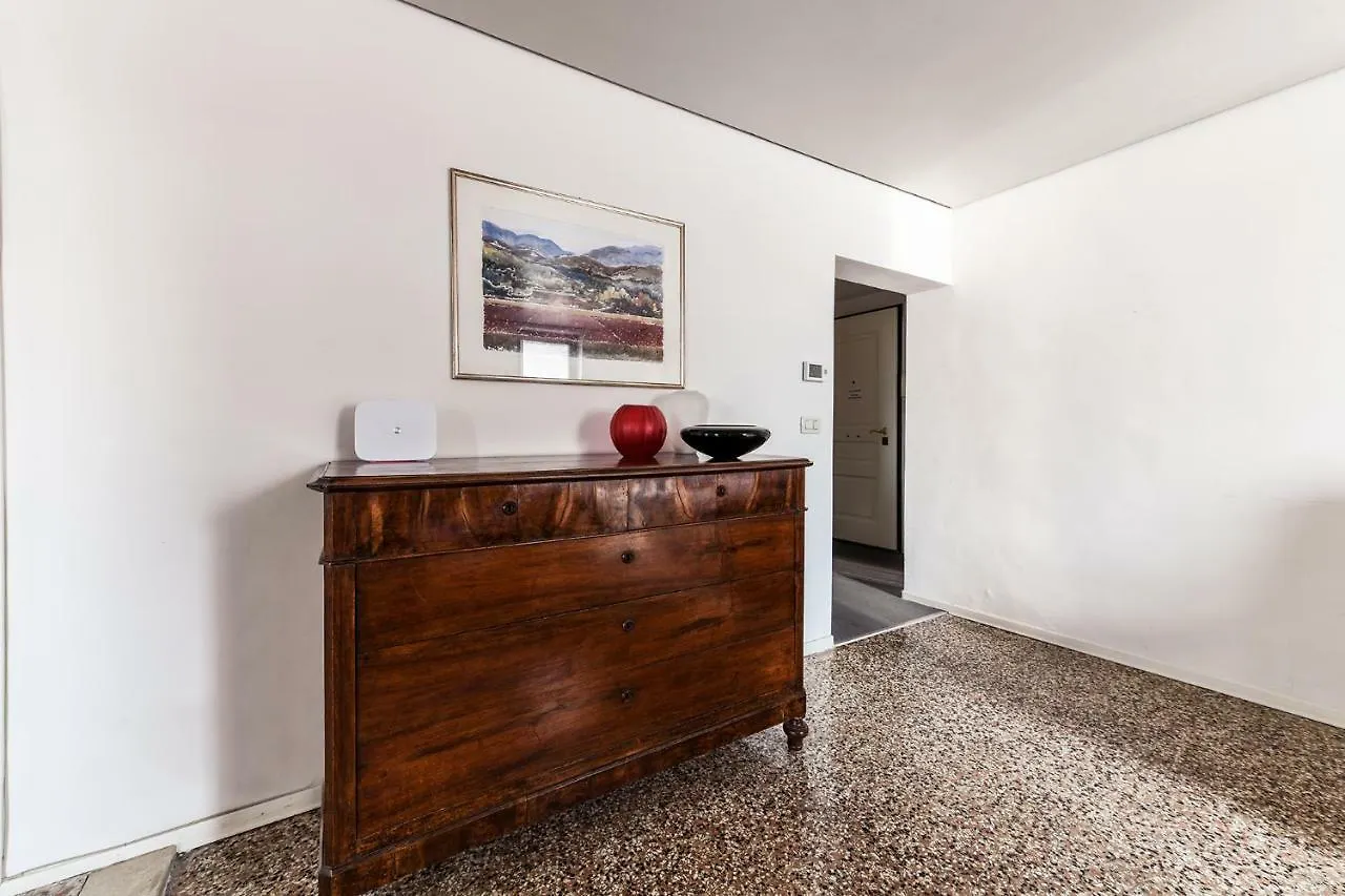 Venice Glass Apartment