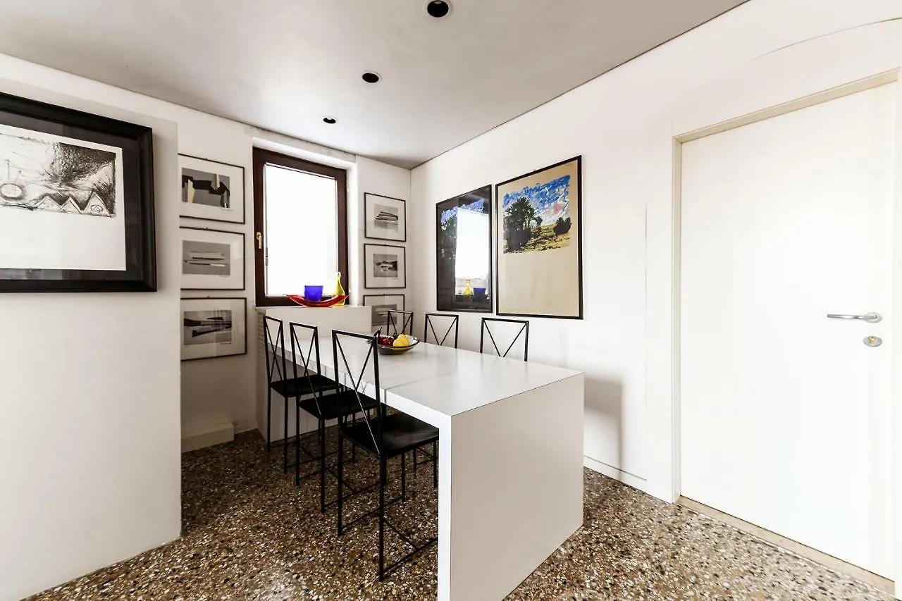 Venice Glass Apartment